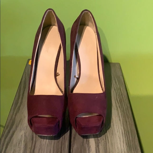 Zara Basic Heels - Picture 3 of 4